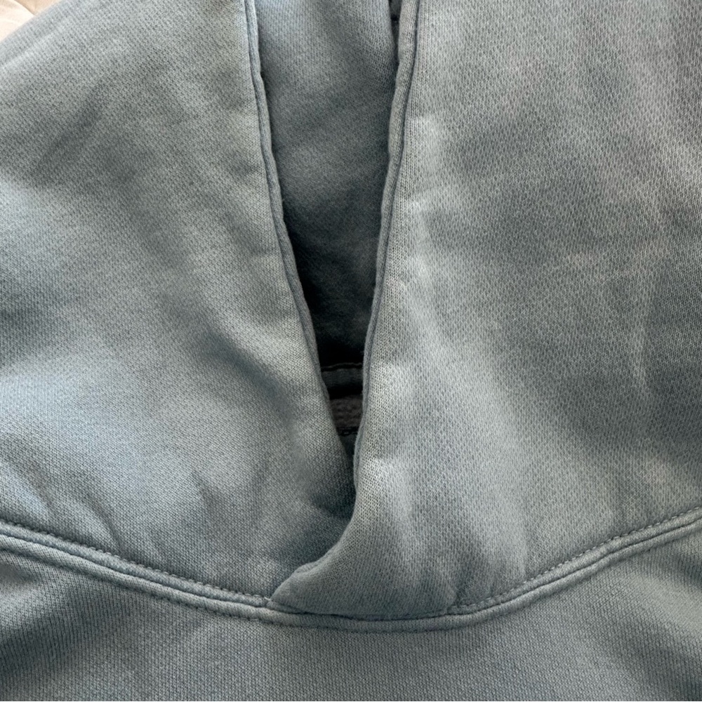 Abercrombie Essential Popover Light Blue Size M - Picture 6 of 6